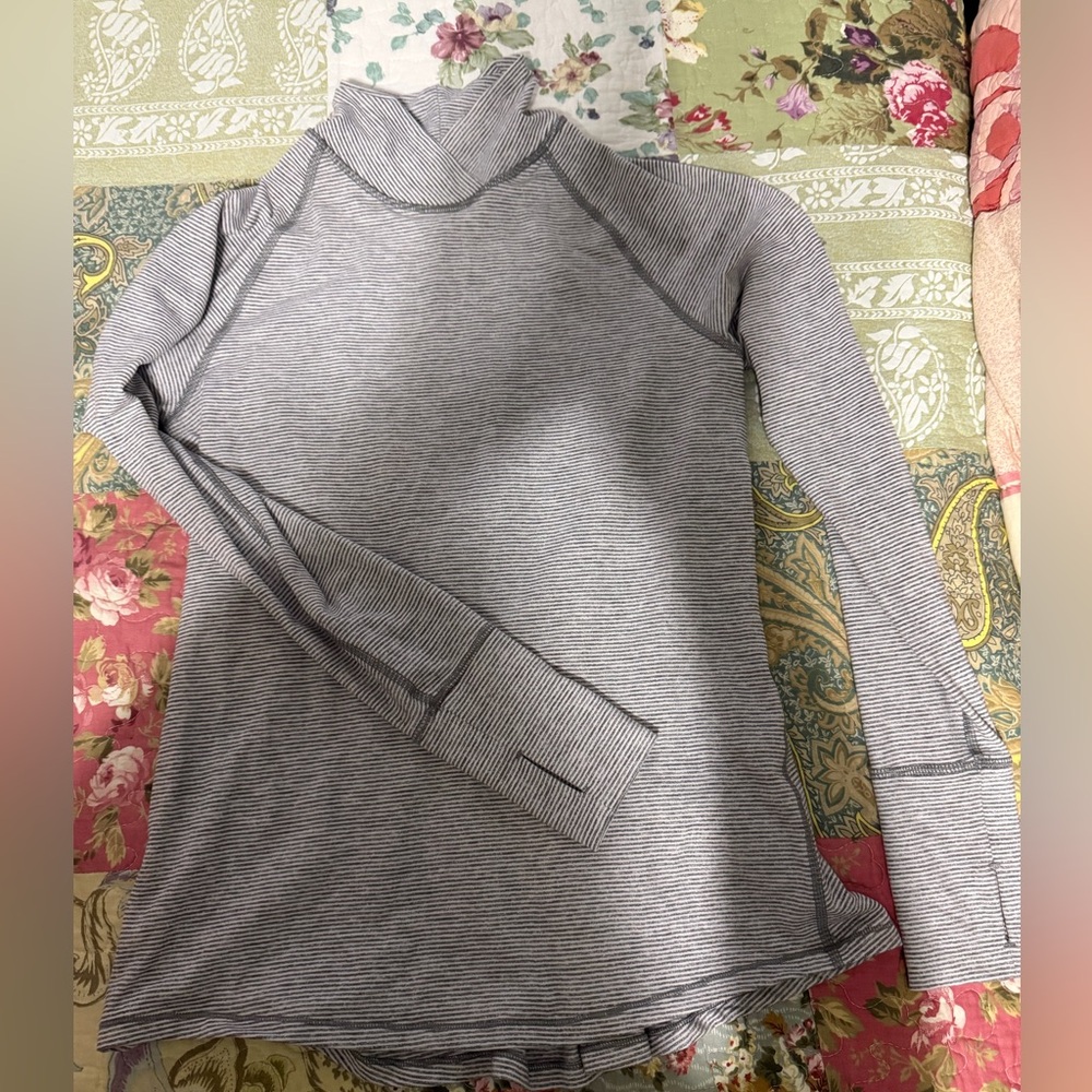 Lululemon Women's Warm Your Core Long Sleeve Tee Size 10 Tonka Striped Athletic